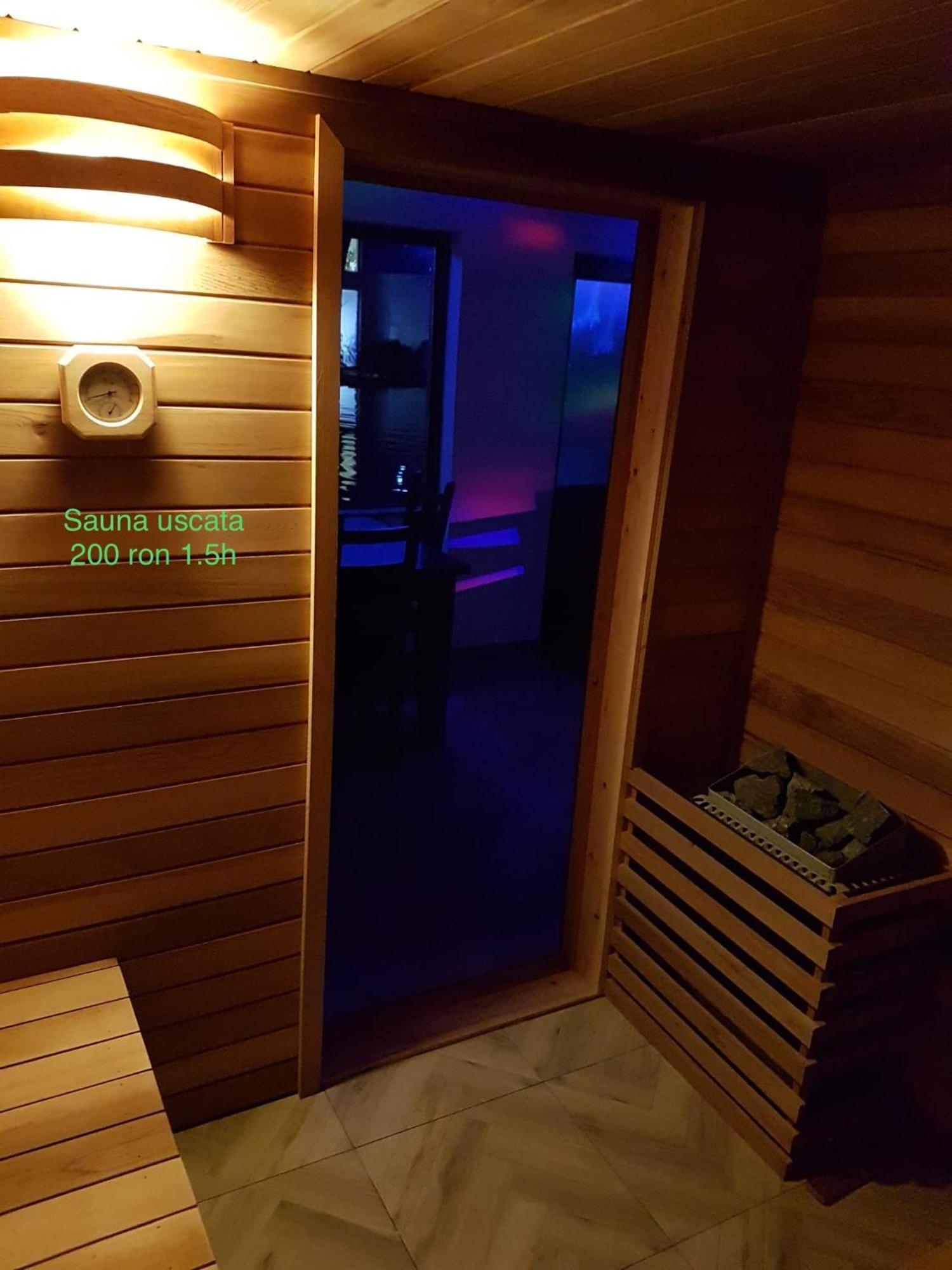 Rîşnov Cedar Crest 아파트 호텔 외부 사진